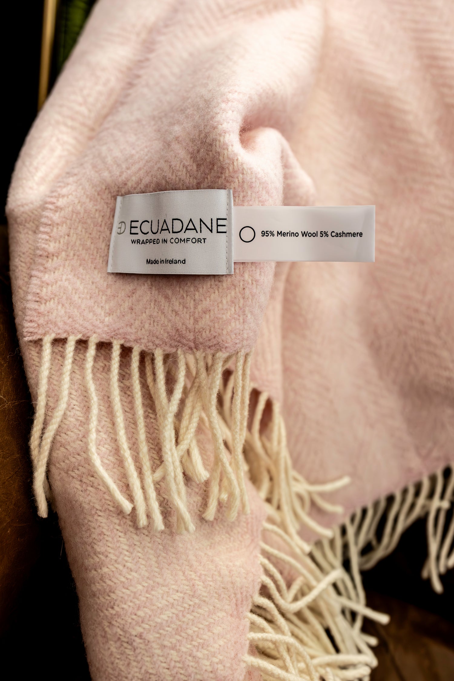 Merino Wool &amp; Cashmere Throw Blanket - Álainn Yew Pink